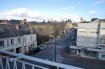 Appartement Vente 2 chambres à La Ferté-Bernard - 89 014 € APPARTEMENT TRAVERSANT EST-OUESTAVEC BALCONS. C IMMOBILIER vous propose, résidence LA VENISE, petite copropriété de 33 lots principaux avec faibles charges. Un seul immeuble sécurisé par portails automatiques et interphones. Appartement traversant au troisième et dernier étage sans ascenseur offrant une double orientation Est Ouest avec balcon coté séjour et coté cuisine. Entrée, cuisine, séjour, deux chambres, salle d'eau, wc. Cave, garage en box de trois voitures, possibilités de stationnement supplémentaires à l’intérieur de la résidence. Logement rénové, électricité, carrelages, salle d'eau, prévoir aménagement de cuisine. Ce bien est soumis au statut de copropriété. Nombre de lots de la copropriété : 94. Charges annuelles payées par le propriétaire : 1440 euros.*Honoraires charge vendeur