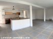 Appartement Location 2 chambres à Aulnois-sur-Seille - 630 € c.c. AULNOIS SUR SEILLE,
Face à son magnifique château, dans un secteur hyper calme, à proximité d’écoles, au rez de chaussée d’un immeuble, bel appartement très lumineux de type F4 de 108m² , composé d’une cuisine meublée ouverte sur un spacieux salon/séjour, de deux grandes chambres, d’un bureau, d’un débarras (ou dressing), et d’une salle de bain carrelée.
Double vitrage PVC, volets électriques. Chauffage individuel au gaz.
Espace vert commun clos et arboré. Facilité de stationnement.
Loyer mensuel : 630 euros /mois
Charges mensuelles : 20 euros /mois
Dépôt de garantie : 630 euros
Honoraires à la charge du locataire : 756 euros
LENOIR IMMOBILIER: Vente, Location, Gestion, Estimation.
www.lenoir-immobilier.fr