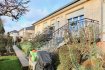 Maison Vente 3 chambres à Cosnes-et-Romain - 285 000 € Charmante maison individuelle de plain-pied d'environ 100 m2 habitable dans quartier calme et résidentiel sur 8 ares de terrain arboré.
Elle se compose d'une grande entrée aménagée d'un dressing, une cuisine équipée fermée accès balcon, un vaste salon/séjour de 30 m2 avec cheminée et accès balcon.
L'espace nuit se compose de 3 chambres, un WC séparé et une salle de bains avec douche italienne récente.
Sous-sol entièrement aménagé (une pièce, une buanderie, une réserve, un espace de stockage) sur superficie totale de la maison soit environ 100 m2.
Garage 2 voitures avec fosse.
Double vitrage neuf (2 ans)
Toiture neuve (5 ans) et cheminées rhabillées en octobre 2018
Chaudière au fioul parfaitement entretenue
Chauffe eau électrique.
Tableau électrique neuf.
Adoucisseur d'eau.
Possibilité d'installer un poele à pellets.
Taxe foncière = 925 € / Taxe habitation = 1100 €
Conso. élec. = 880 € /an
Fioul = 2000 L / 1,5 ans
Prévoir raffraichissement. A voir absolument.