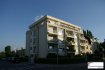 Appartement Vente 1 chambre à Howald - 510 000 € IMMO EXCELLENCE vous propose en exclusivité un appartement d'une surface habitable d'environ 68.50 m2 situé au rez-de-chaussée d'une petite résidence. L'appartement se compose comme suit : Un hall ( 8.02 m2 ) avec plusieurs armoires encastrées, une jolie et moderne cuisine équipée ( 7.96 m2 ), une salle-de-douche ( 4.10 m2 ), une spacieuse chambre-à-coucher ( 16.22 m2 ), un grand double séjour ( 20.62 m2 )avec accès direct sur une terrasse ( 19.09 m2 ), une cave( 5 m2 ) ainsi qu'un garage ( 16 m2 ). L'appartement a été complètement rénové en 2011.
A voir absolument !!
Ref agence :3426726