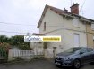 Maison jumelée Vente 2 chambres à Jarny - 92 000 € Mandat de vente N° 2246
SOUS COMPROMIS !
La Centrale Immobilière vous propose à JARNY -DROITAUMONT cette jolie maison de cité jumelée droite sur 03 ares et 44 ca, elle se compose comme suit :
EN RDC :
Entrée dégagement,
1 wc lave mains,
1 pièce cuisine avec éléments, rangements muraux et évier encastré,
1 pièce salle à manger, salon,
1 salle de bains (baignoire, lavabo, bidet).
A L’ ÉTAGE :
2 chambres dont 1 en partie mansardée avec son espace rangement.
EN SOUS-SOL :
1 chaufferie buanderie,
1 cellule conserverie.
SUR L’ ARRIÈRE :
1 dépendance à usage de garage 1 vl et rangement,
Jardin clos avec accès véhicules.
Fenêtrage en Alu sur l’ensemble avec volets roulants électriques.
Chauffage central Gaz de Ville : chaudière de 1999.
Évacuation des eaux pluviales en copropriété.
TRAVAUX A PRÉVOIR :
Assainissement à vérifier (diagnostics en cours)
Mise aux normes des parties électriques.
Petit rafraîchissement à prévoir.
L’ensemble de l’immeuble en bon état général et très bien entretenu.
Ce bien a retenu votre attention? Pour une éventuelle visite ou toute autre information complémentaire, nous restons disponibles du Mardi au Samedi
au : 0382224544. / 0382208373.