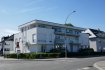Appartement Vente 3 chambres à Bertrange - 1 750 000 € Beau penthouse lumineux 185.54 m2 avec 94,25 m2 de surface de terrasse, situé au dernier étage d’une résidence construite en 2014.
Le penthouse dispose de :
Hall d’entrée, accès privatif par ascenseur, grand living/salle à manger avec accès à la terrasse (partie avant)et donnant sur la belle cuisine équipée, 3 chambres à coucher, 1 salle de douche + WC, 1 grande salle de bains +WC, 1 WC séparé, 1 débarras, cave, terrasse (avant et arrière) et
3 emplacements intérieurs et 2 emplacements extérieurs.
Objet unique sur Bertrange.
A visiter absolument.