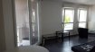 Appartement Location à Sarreguemines - 435 € c.c. Appartement à louer Sarreguemines. Studio meublé situé à Neunkirch dans une résidence récente avec ascenseur, pièce de vie principale avec coin cuisine équipée, salle d'eau avec wc. 1 Parking en sous-sol. Chauffage collectif gaz.
Loyer : 350€ + 85€ (eau, électricité, entretien communs et ascenseur, chauffage)
Mandat N° 394. Provision sur charges 85 €/mois, régularisation annuelle. Dépôt de garantie 700 €. Honoraires de 350 € TTC à la charge du locataire. Nos honoraires : http://www.le-pied-a-terre.fr/honoraires