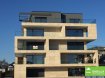 Appartement Location 2 chambres à Strassen - 1 950 € Luxembourg-Strassen
A louer dans Résidence « KAPPA 1 »
Appartement au 2ième étage
---------------------
Appartement d’une surface habitable de 90,91m2 + Balcon de 40m2
- Hall avec Garde-robe et armoires encastrées
- Living (avec accès balcon)
- 2 chambres à coucher( avec accès balcon)
- 1 salle de bain avec baignoire, douche, W.C. et double lavabo
- W.C. séparé
- Cave (N° 62 )
- Parking sous-terrain (N°56 )
- Buanderie
----------------------
SURFACES :
- Hall -Carrelage -10m2
- Living -Carrelage -34m2
- Cuisine -Carrelage -9 m2
- Chambre 1 -Parquet -16,0m2
- Chambre 2 -Parquet -13,0m2
- Salle de bains -Carrelage -7m2
- W.C. séparé -Carrelage -2m2
----------------------
LES +
- Ascenseur
- Chauffage au sol
- Cave pour vélos
- Belles finitions (parquet dans les chambres à coucher), stores électriques et double vitrage.
- Grand balcon
- Situation proche de toutes commodités (Crèches, Commerces, Transports en commun, restaurants, Centre thermal Strassen)
- Orientation sud-ouest
- Adresse: 37, rue des Lilas L-8035 Strassen
-----------------------
Pour plus de renseignement ou un RDV contactez :
SIGELUX : 46 71 31 ou info@sigelux.lu